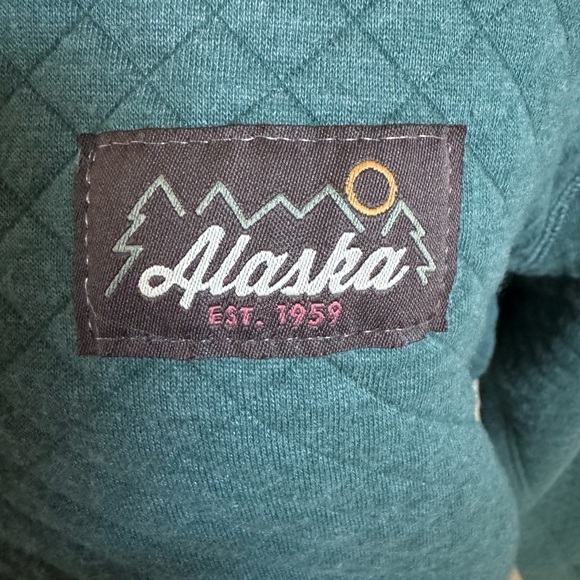 Alaska Green Cowl Neck Sweatshirt with Quilted Texture and Pocket - Picture 4 of 8